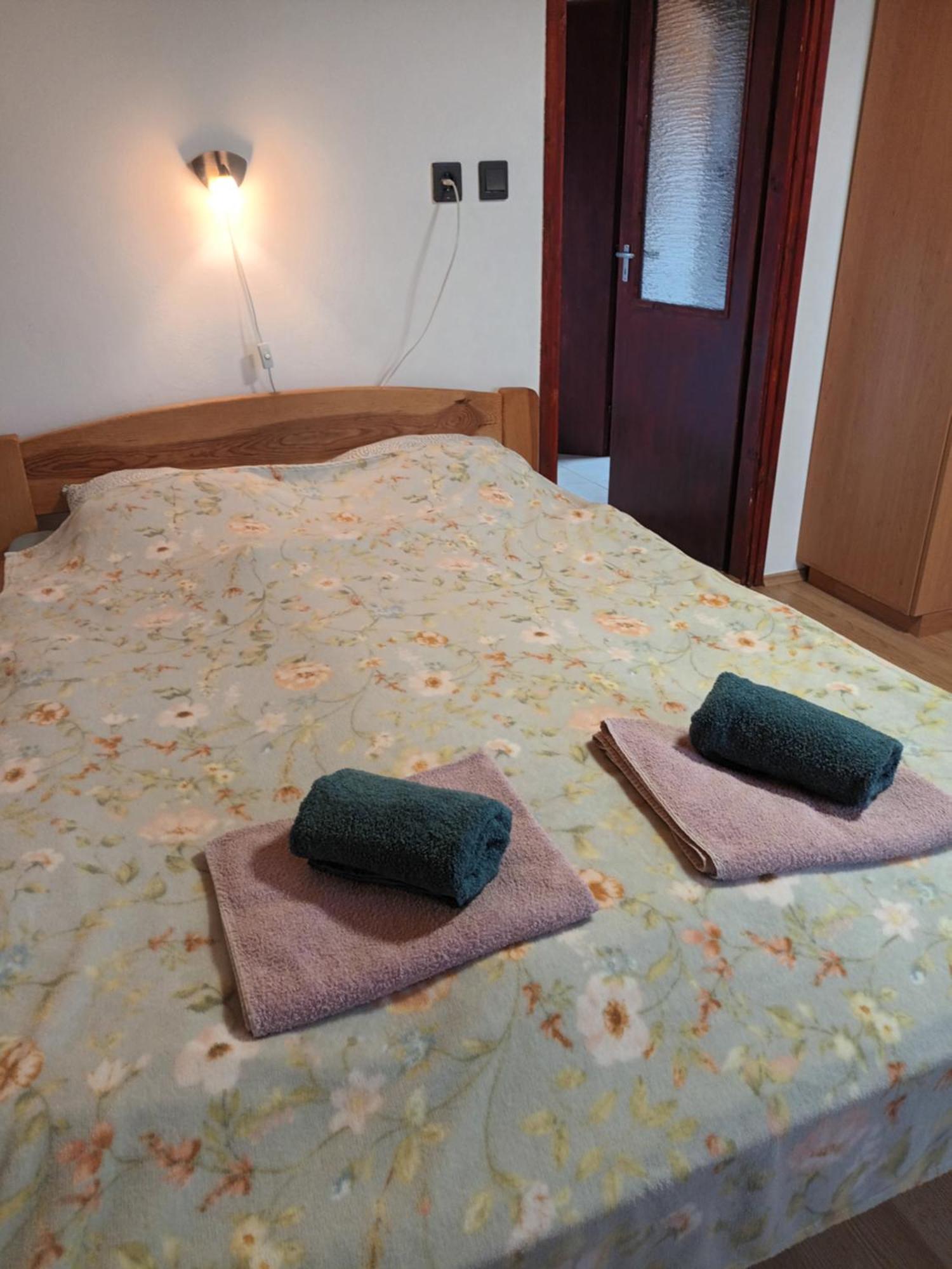 Apartament Keknefelejcs Vendeghaz Tapolca Zewnętrze zdjęcie