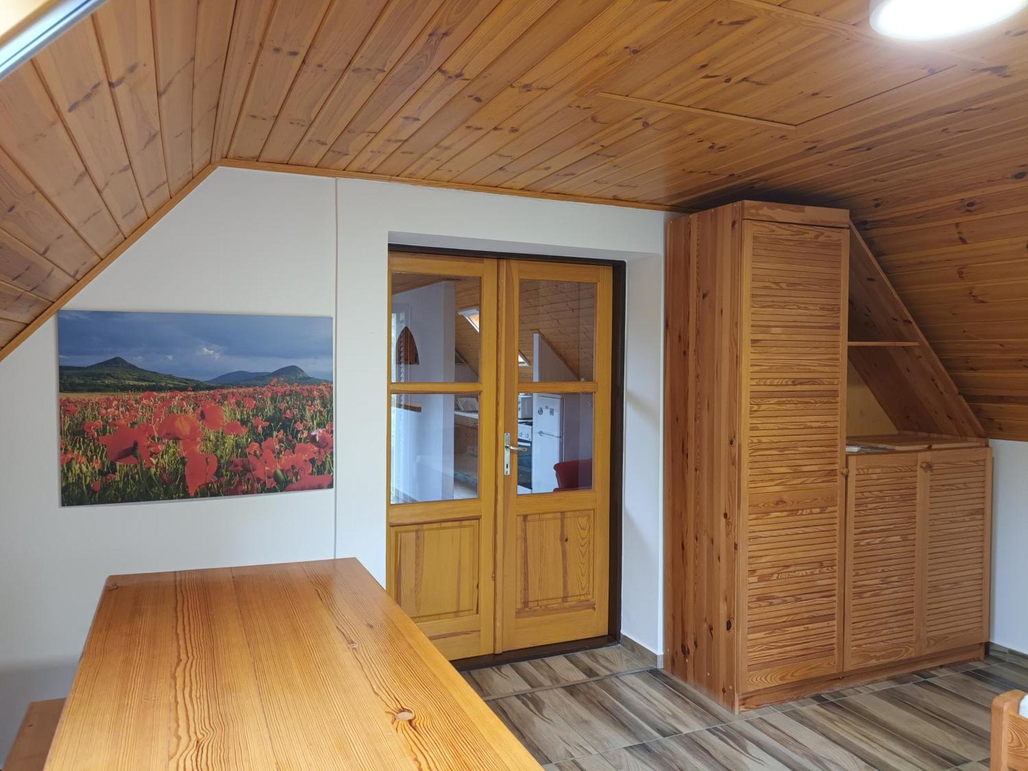 Apartament Keknefelejcs Vendeghaz Tapolca Zewnętrze zdjęcie